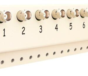 8-kanałowy panel z transformatorami wideo do szafy RACK EWIMAR FKT-8